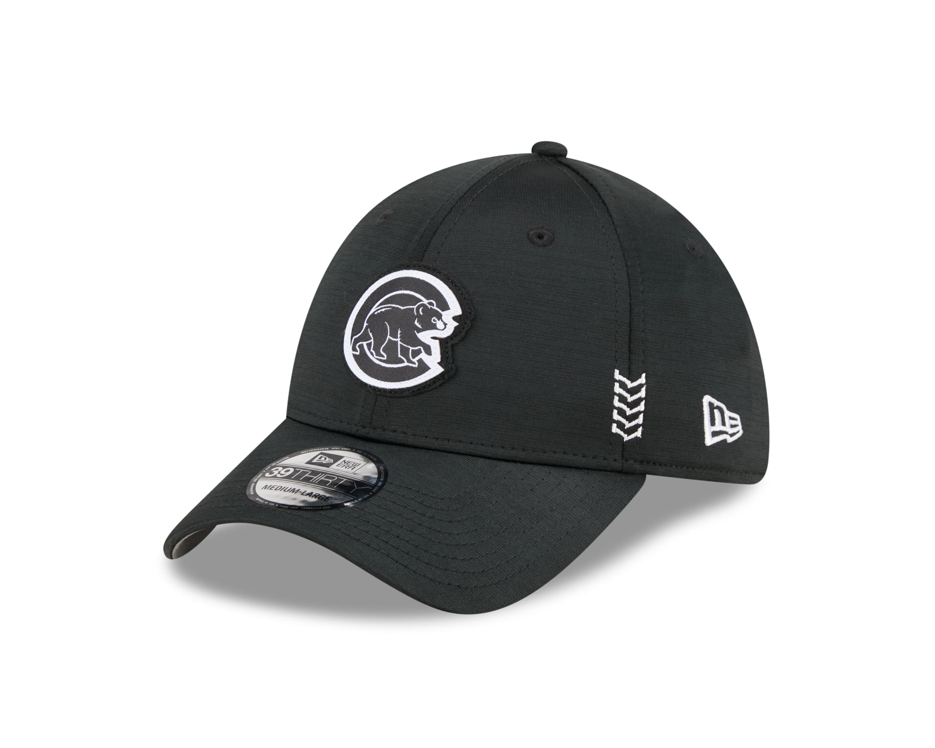 CHICAGO CUBS NEW ERA WALKING BEAR BLACK 39THIRTY CAP Ivy Shop