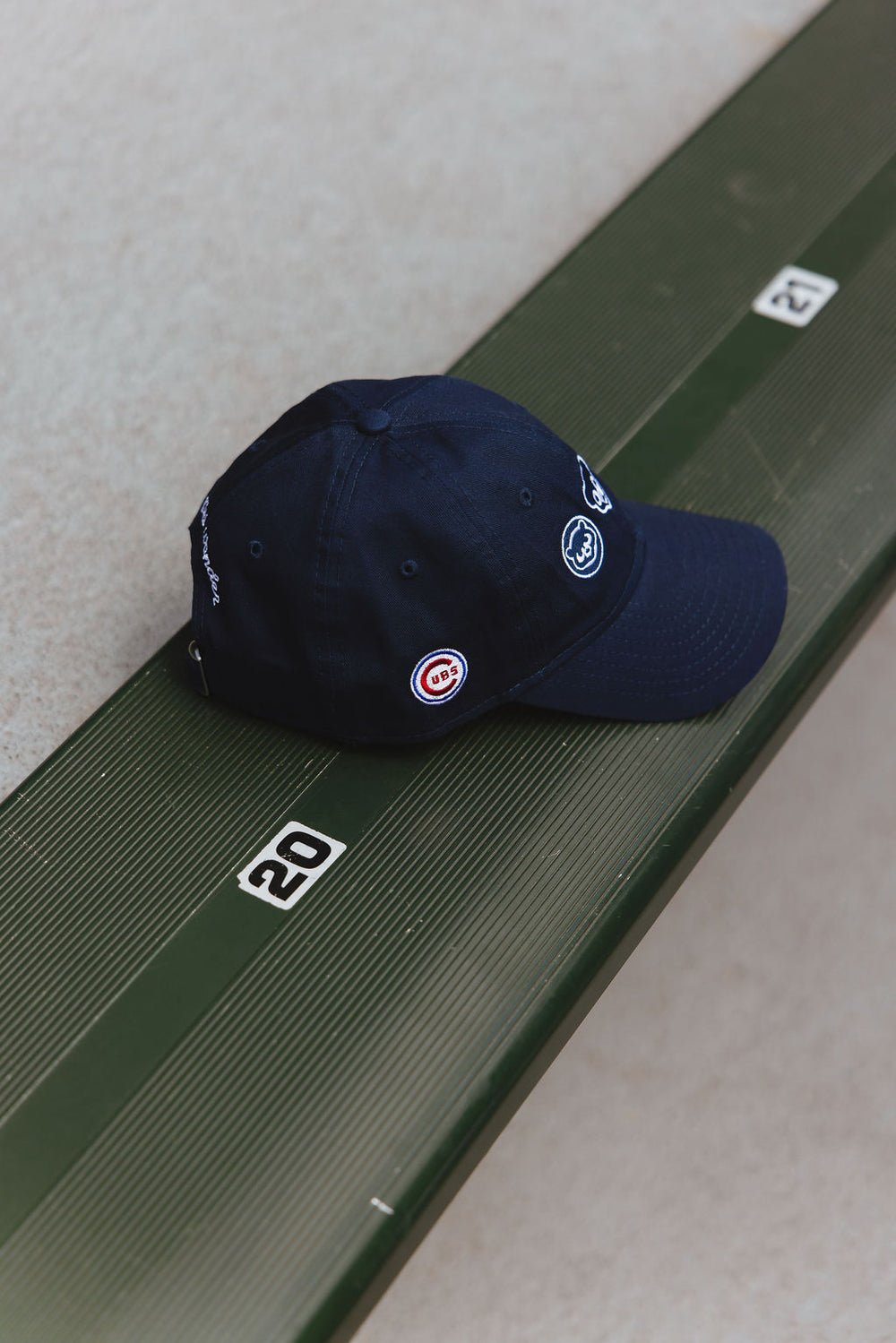 Chicago Cubs X Alice & Wonder Triple Bears Dad Cap Navy Caps Alice & Wonder