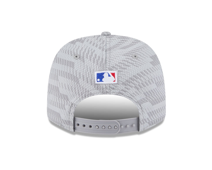 Chicago Cubs Bullseye Grey 9Forty Snapback Cap by New Era Caps NEW ERA CAP COMPANY INC